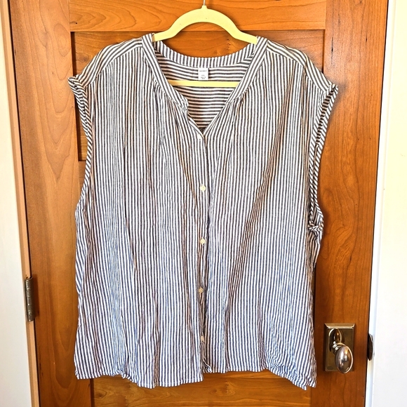 Old Navy | striped sleeveless button down top XXL - Picture 1 of 4